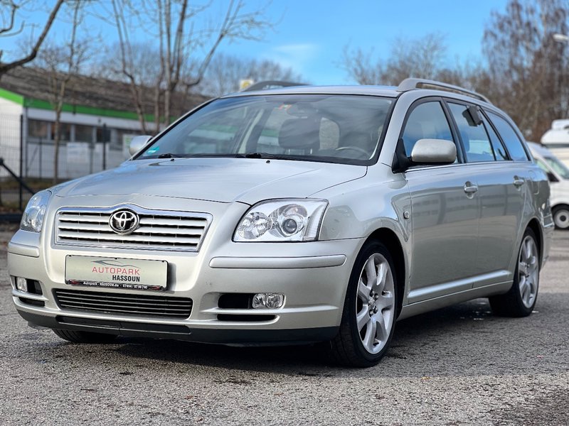 Toyota Avensis Kombi Gebraucht